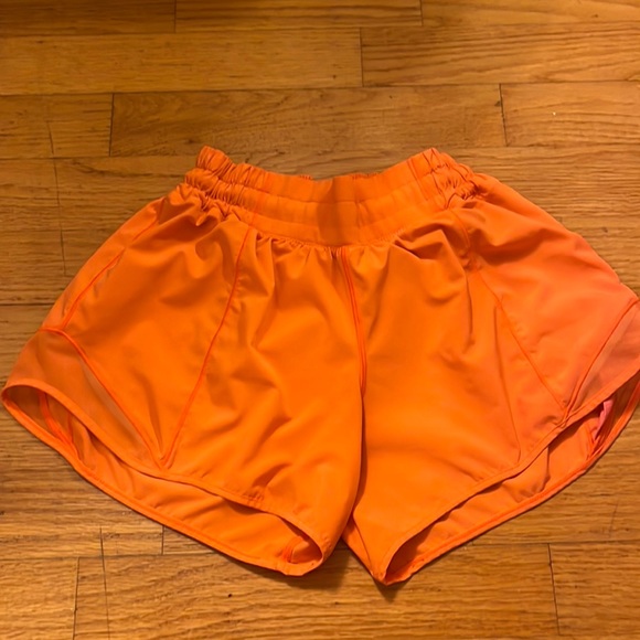 lululemon athletica Pants - Lululemon hotty hots in highlight orange.
